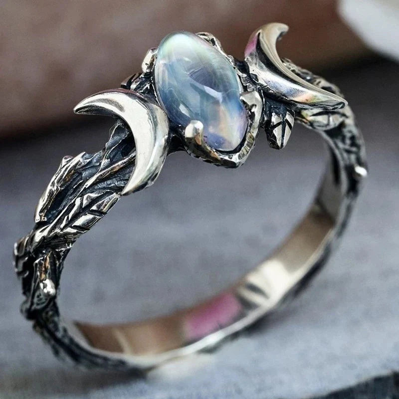 Triple Moon Witchcraft Ring Wiccan Woman Stone