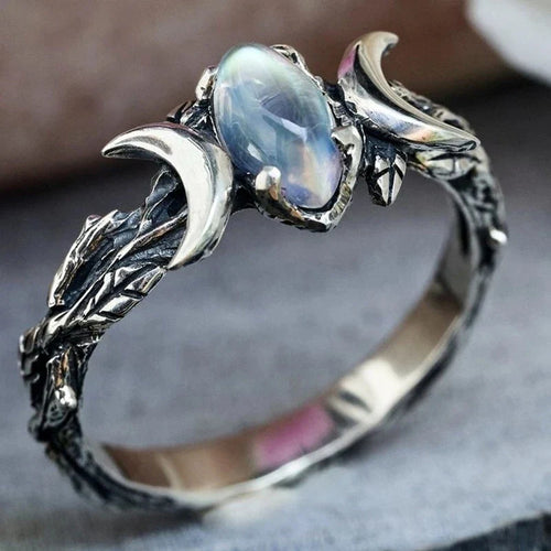 Triple Moon Witchcraft Ring Wiccan Woman Stone