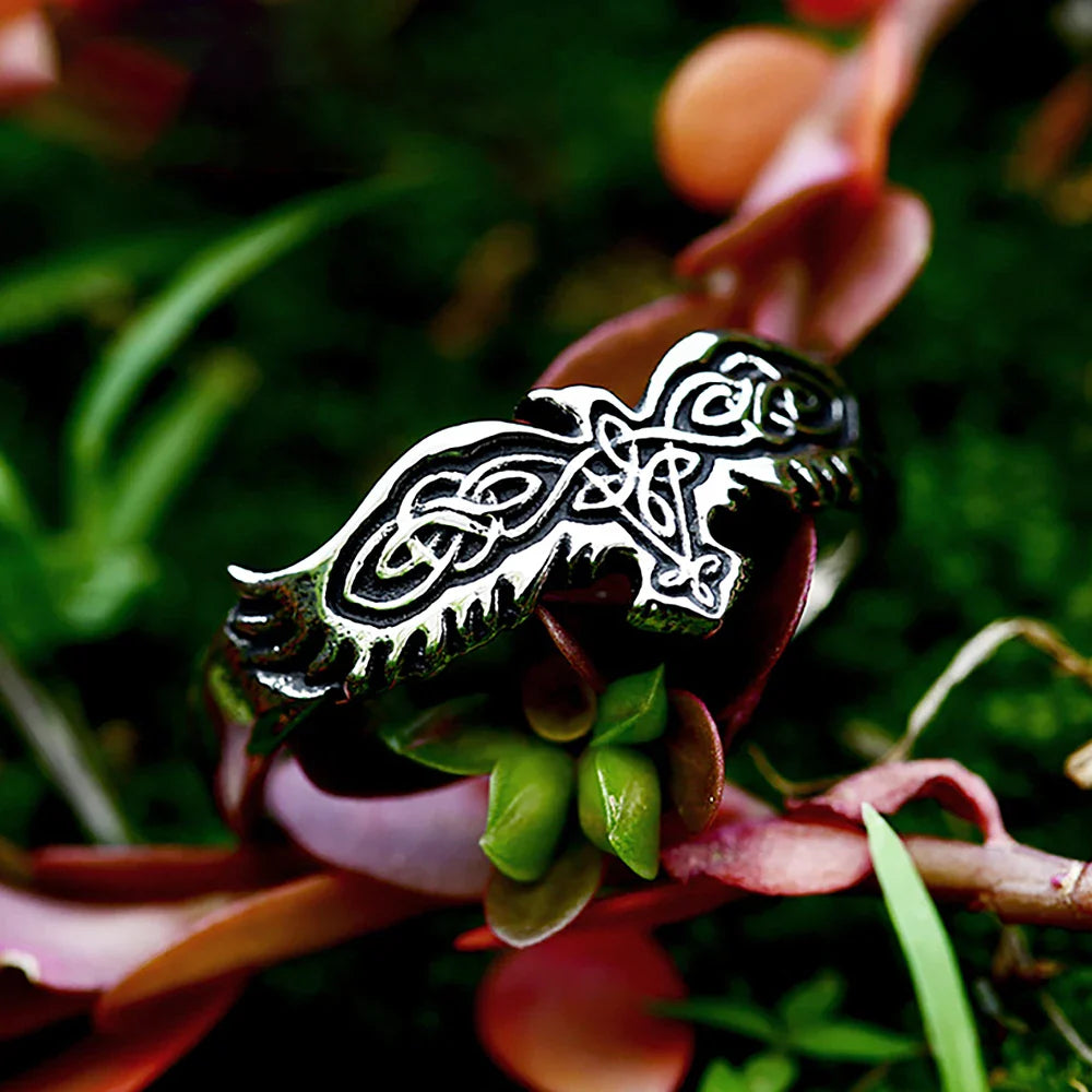 Viking Ring Hugin