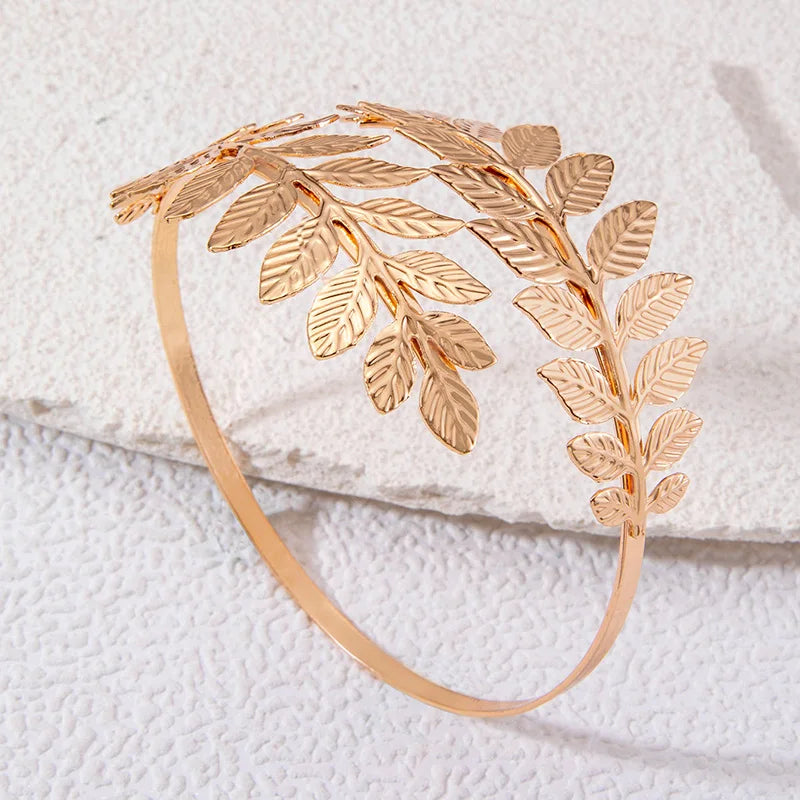 Women's Laurel Biceps Jewel - Upper Arm Bracelet and Chain Ornament