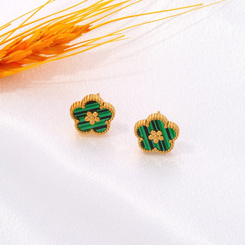 Stud Earrings with 5-Leaf Clover Green