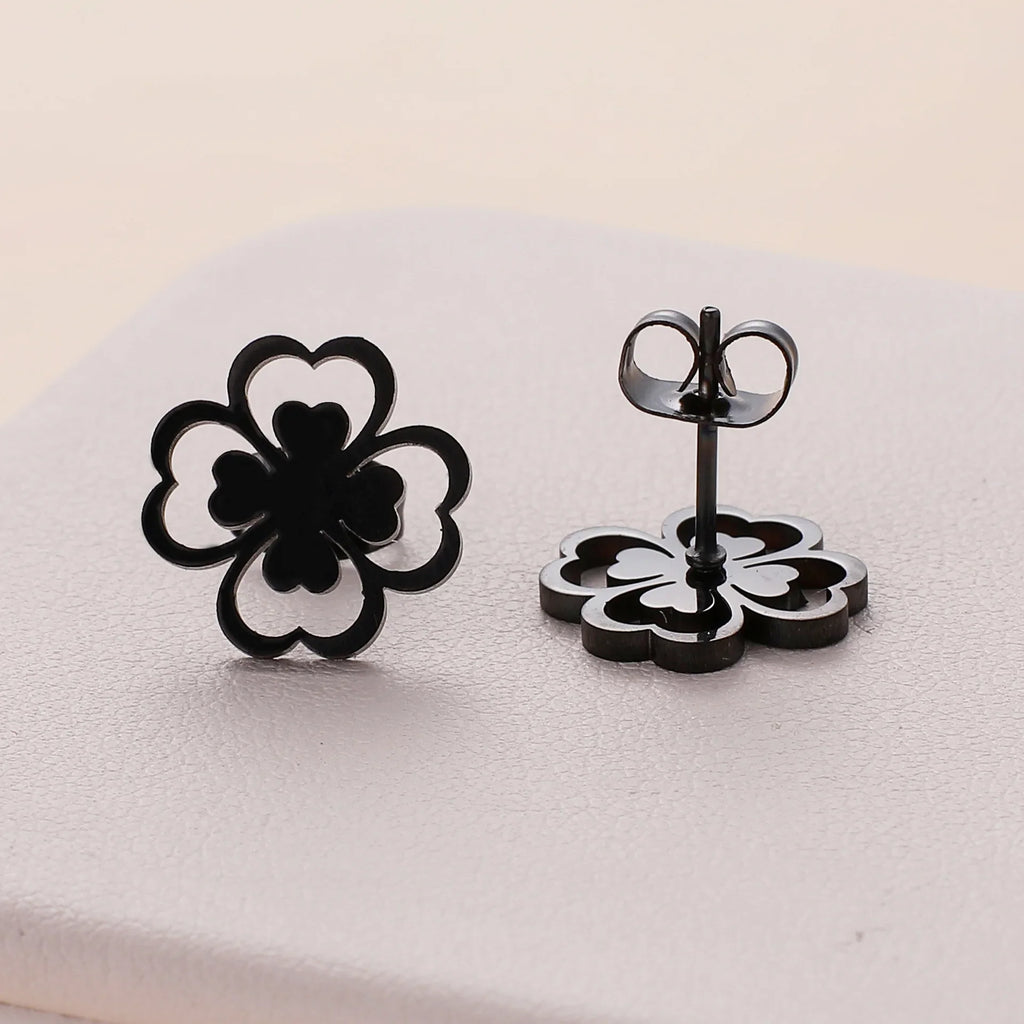 Four-Leaf Clover Leaf Stud Earrings black