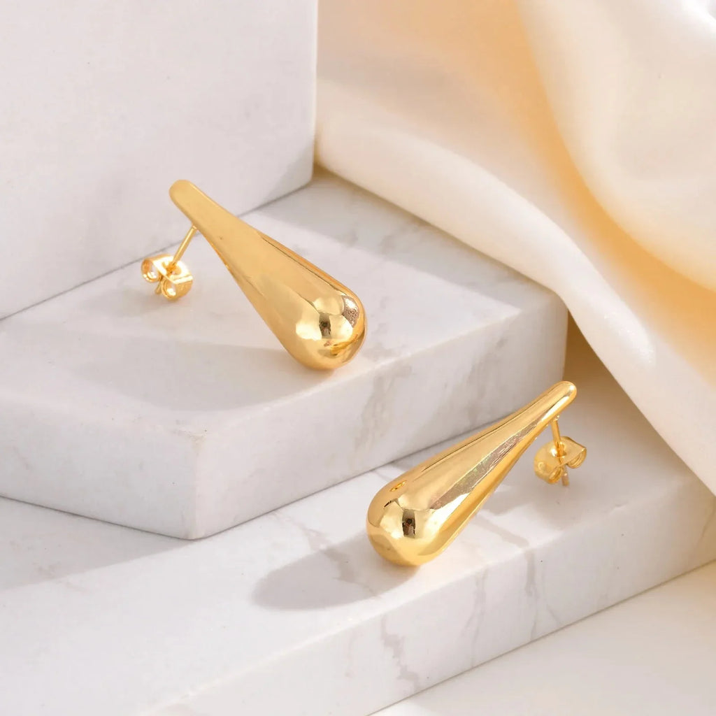 Fine Stud Earrings Water Drop