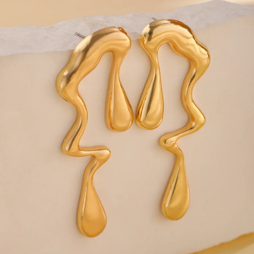 Asymmetric Water Drop Stud Earrings gold