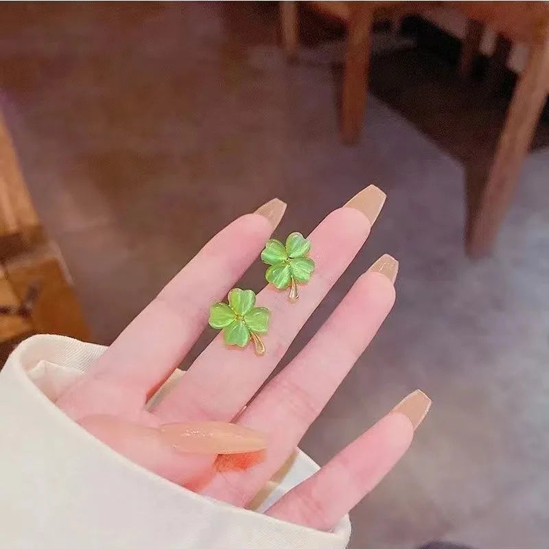 Four-Leaf Clover Stud Earrings Green