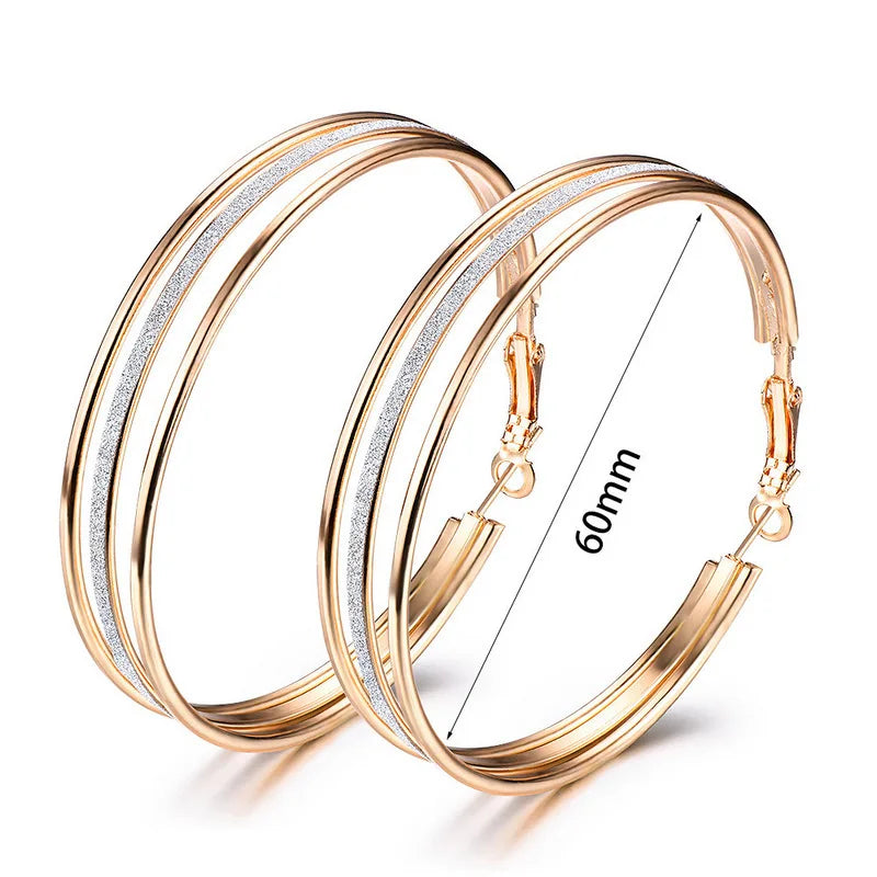 Retro gold-tone hoop earrings