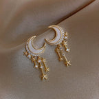 Moon and Star Earrings Gold & Diamonds