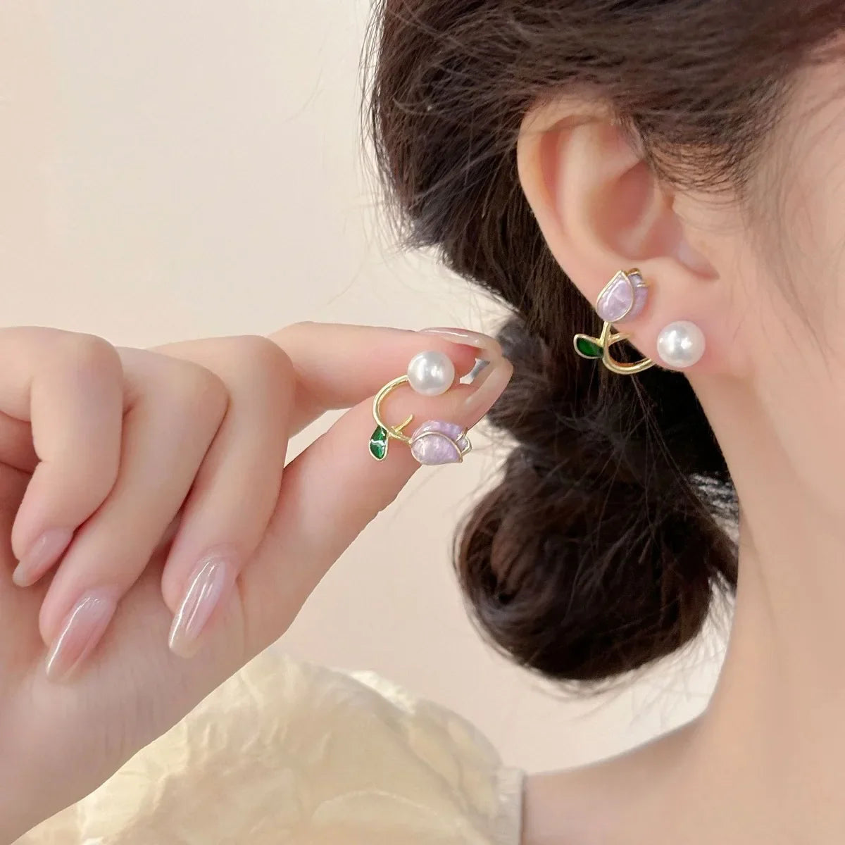 Tulip Flower and Pink Pearl Dangle Earrings