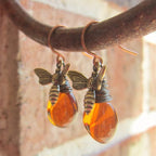Women's bee drop earrings