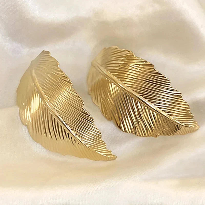 Dangling Earrings with Leaf for Women gold