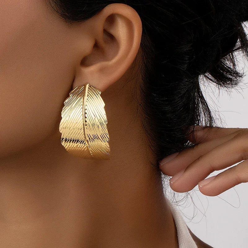 Dangling Earrings with Leaf for Women gold