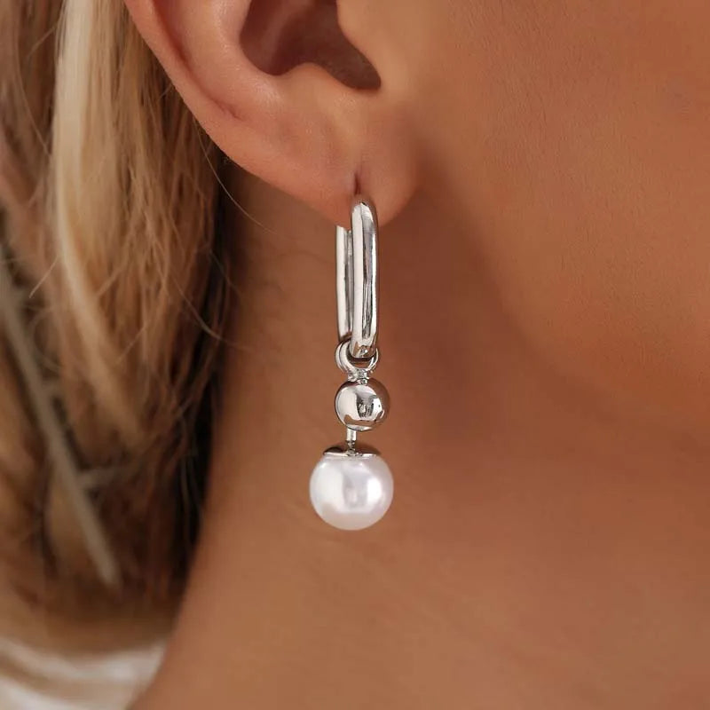 Stylish Hoop Earrings with Pearls