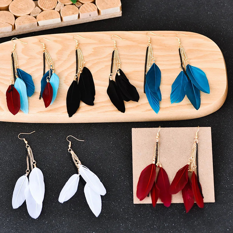 Dangling Earrings with Colored Feathers