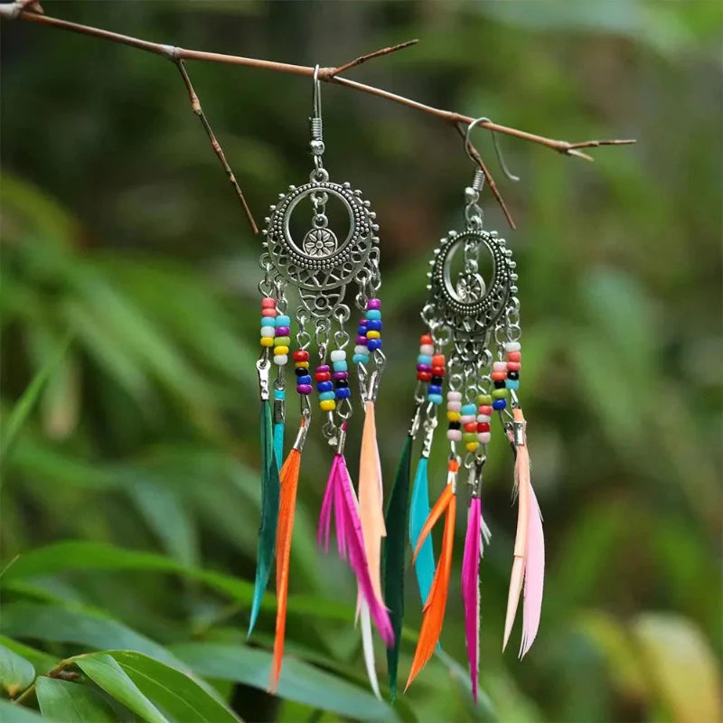 Ethnic Dangling Earrings Colored Feathers Woman silver