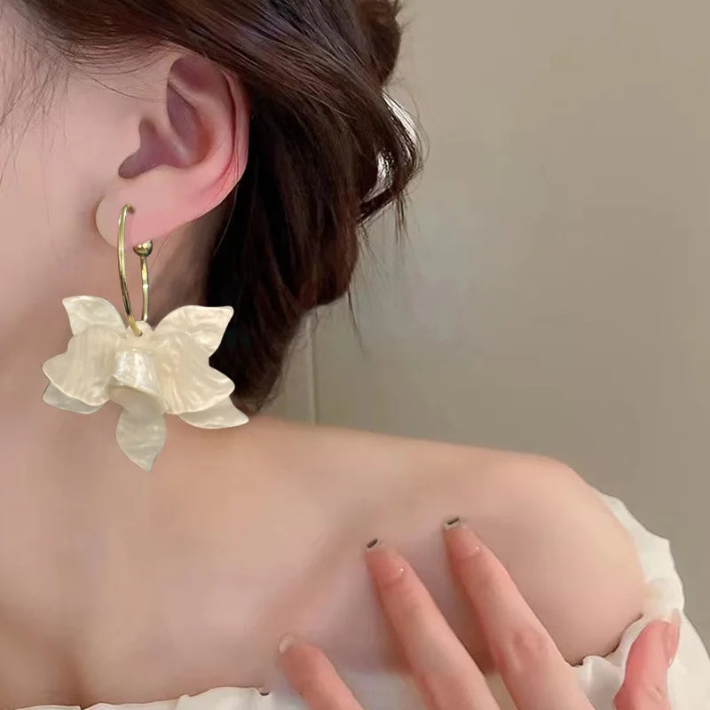 Wide White Flower Hanging Hoop Earrings