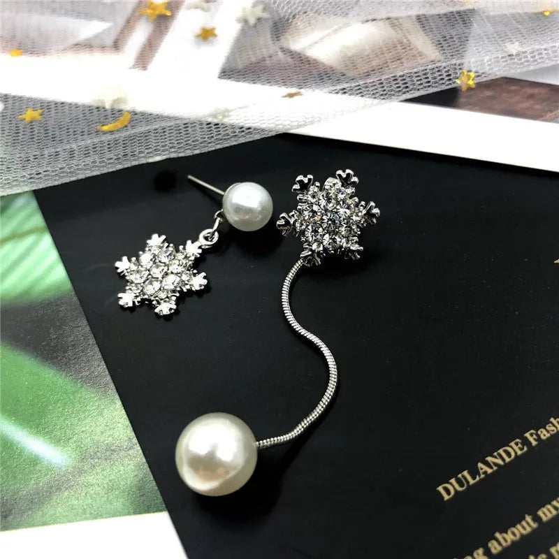 Silver Snowflake Dangle Earrings for Women
