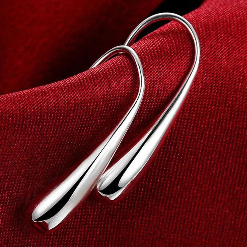 Dangling Water Drop Earrings