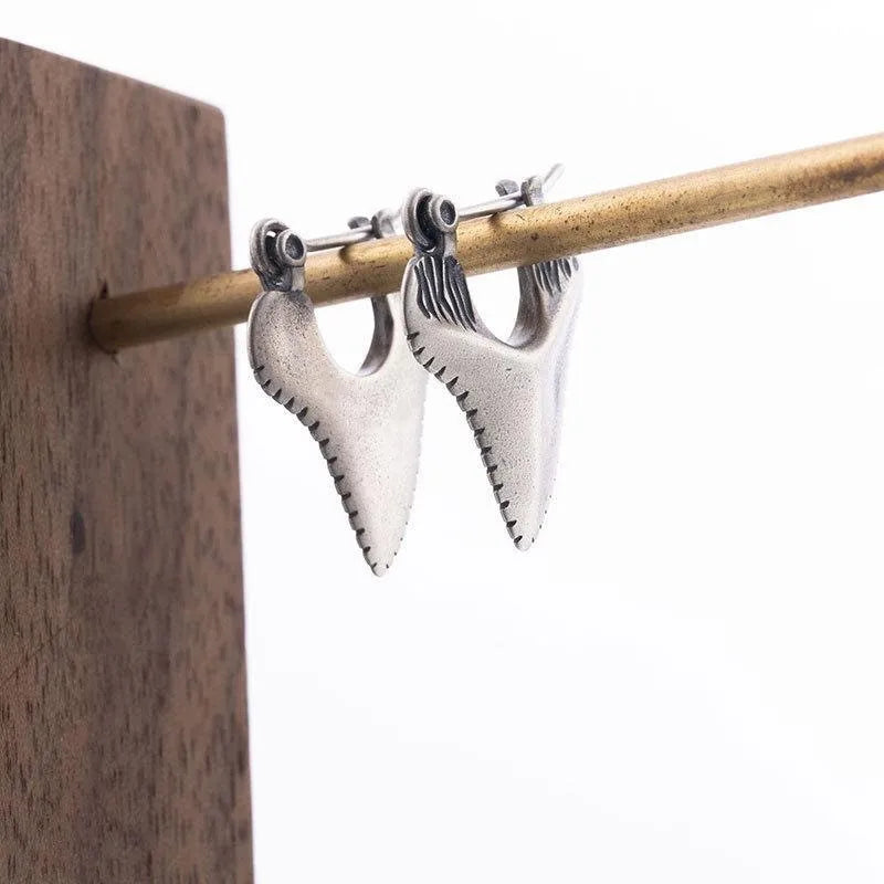 Dangling Earrings Inlaid with Shark Tooth