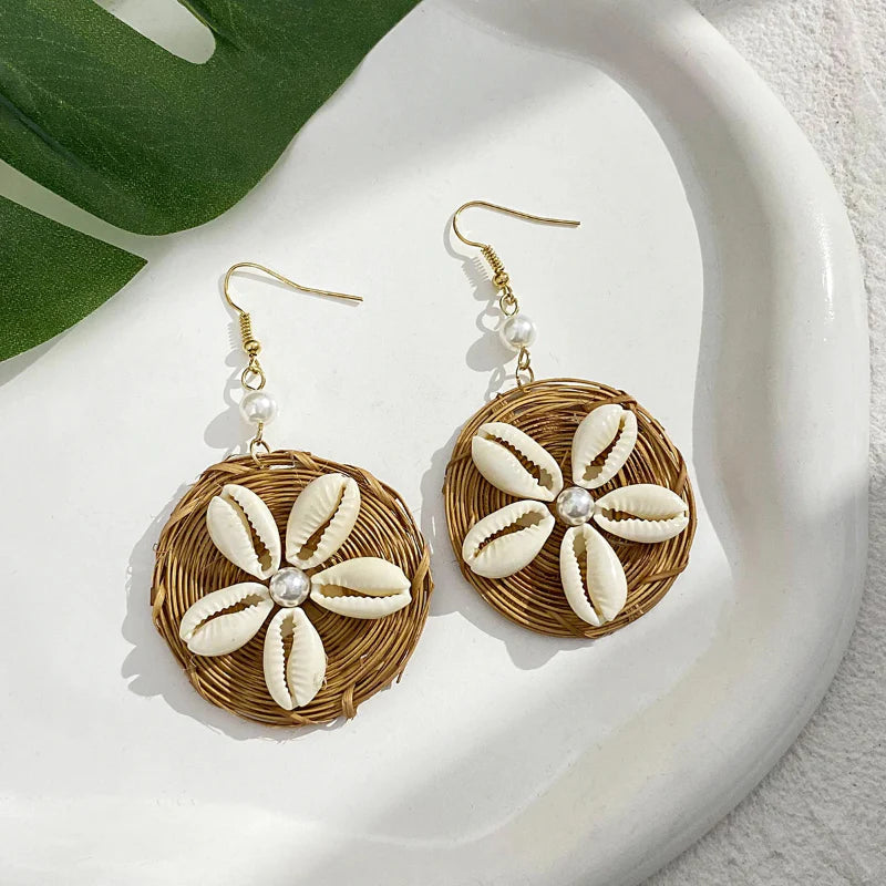 Nature Style Hanging Earrings Shell Cowrie