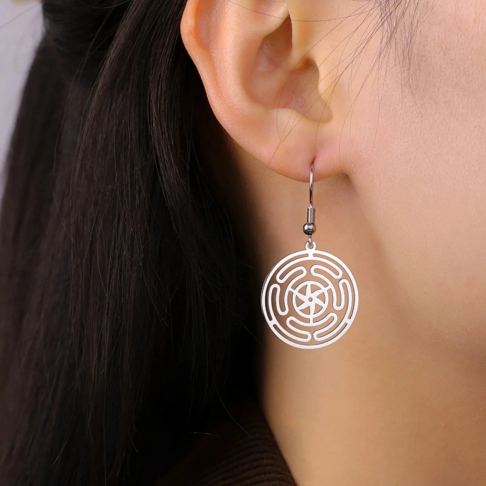 Hecate's Wheel Strophalos Dangling Earrings for Women silver