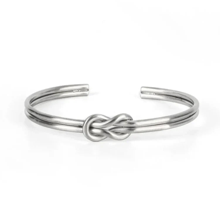 Adjustable knot bracelet for men in silver