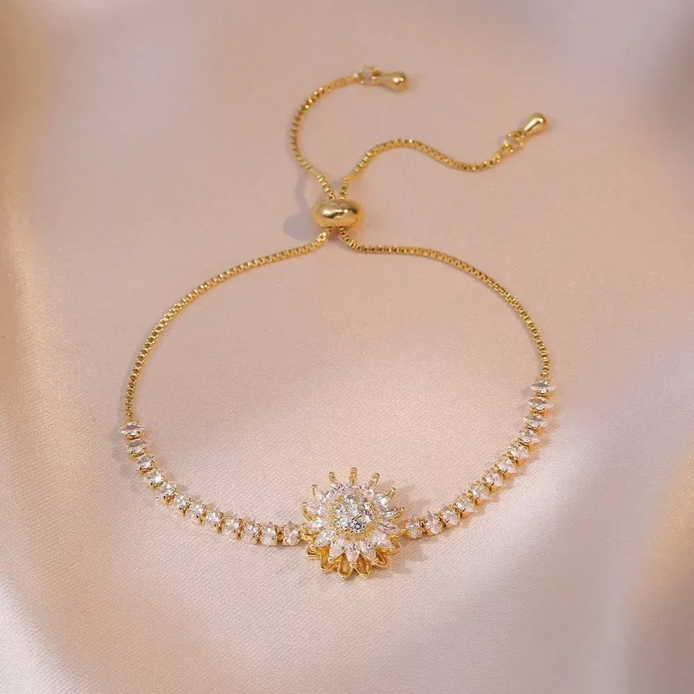 Bracelet with Rotating Flower Anti-Stress and Rhinestones 1