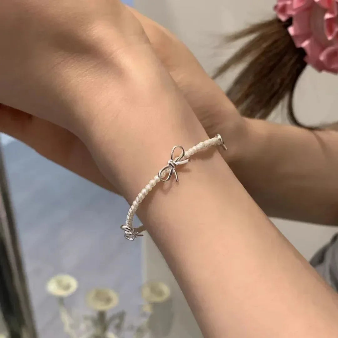 White women's bow bracelet