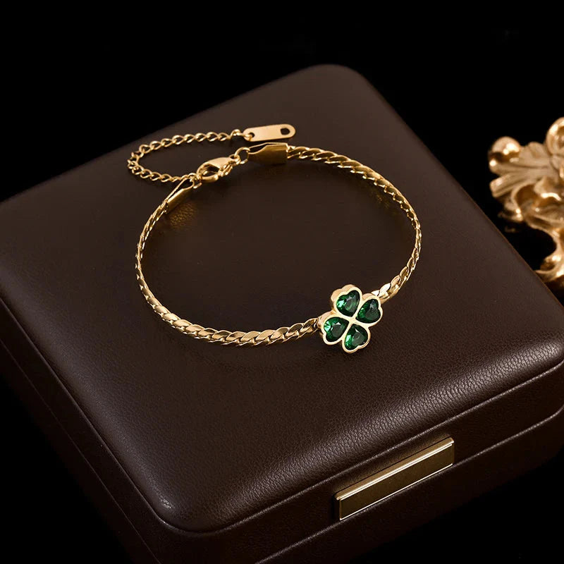 Bracelet with Four-Leaf Clover in Green Crystal