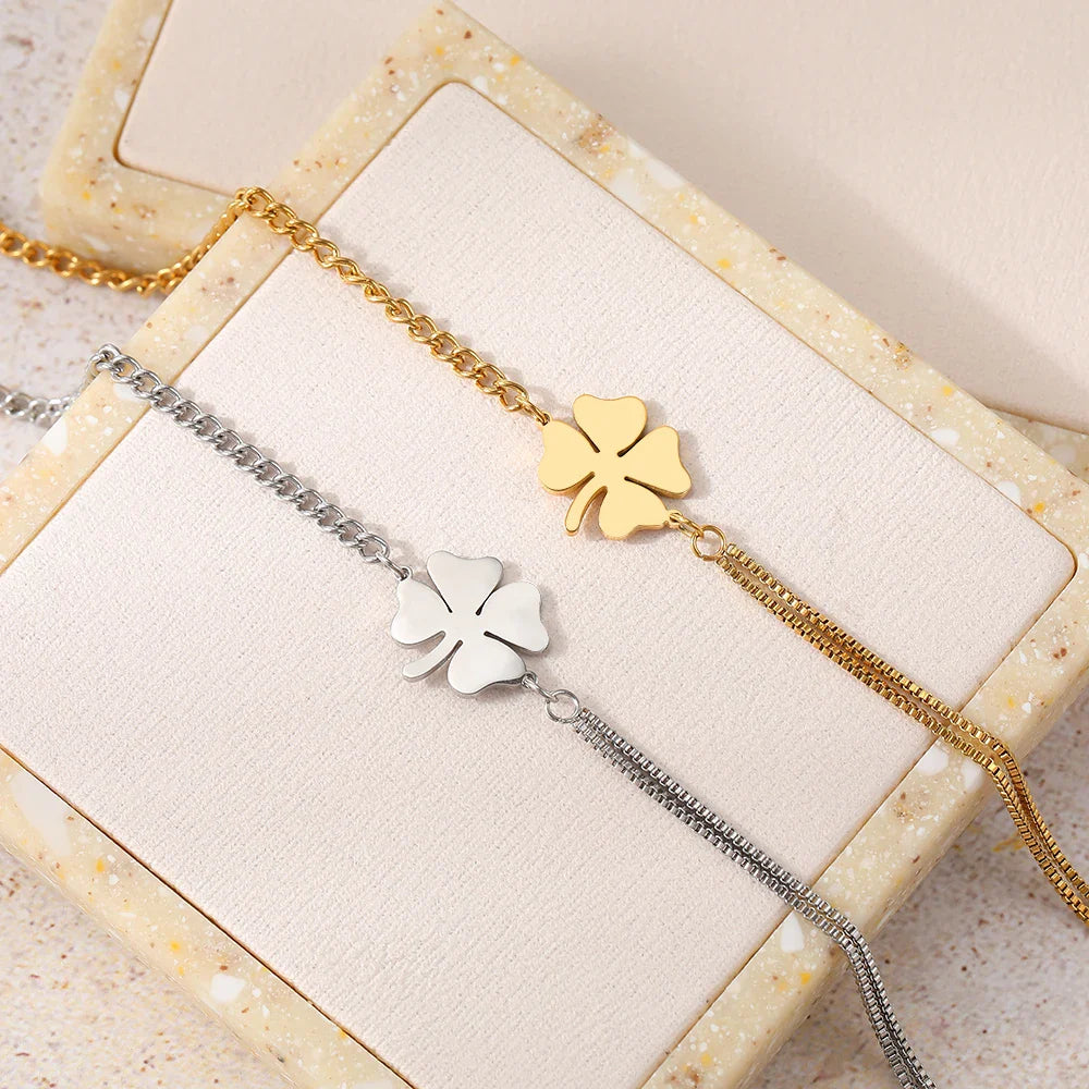 Bracelet with Four-Leaf Clover Lucky Charm
