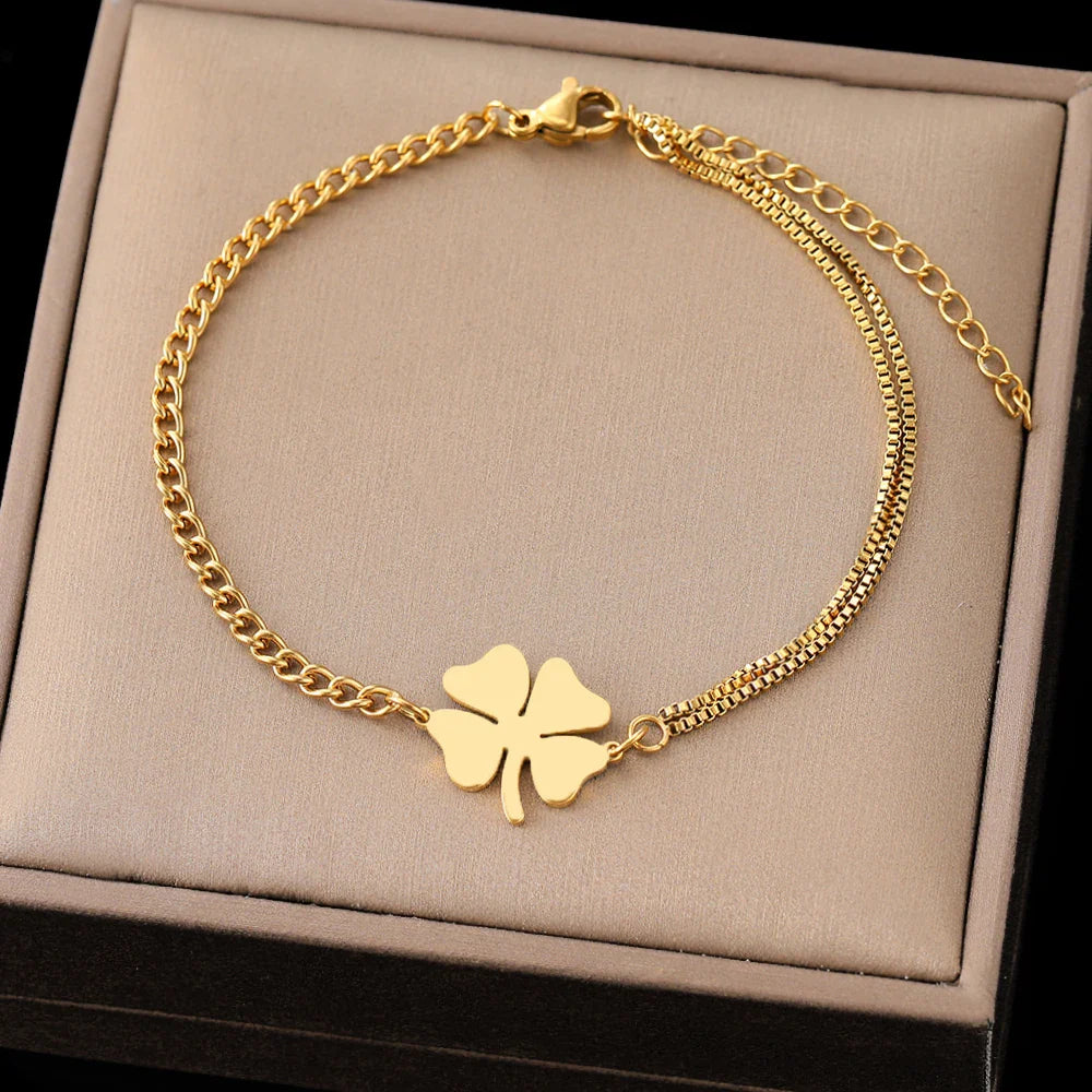 Bracelet with Four-Leaf Clover Lucky Charm gold