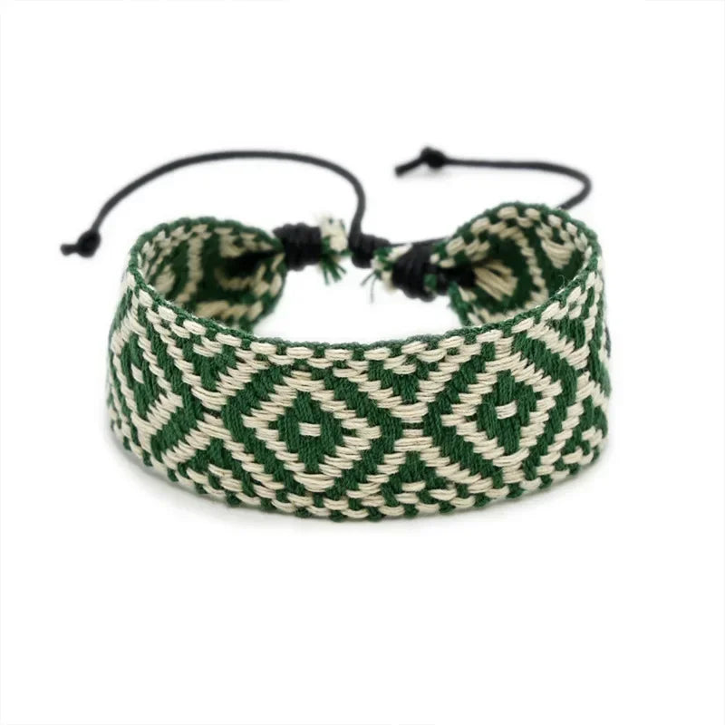 Handmade Geometric-Shaped Brazilian Bracelet green