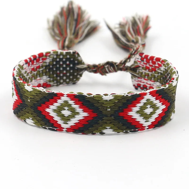 Wide Brazilian Bracelet with Geometric Patterns black