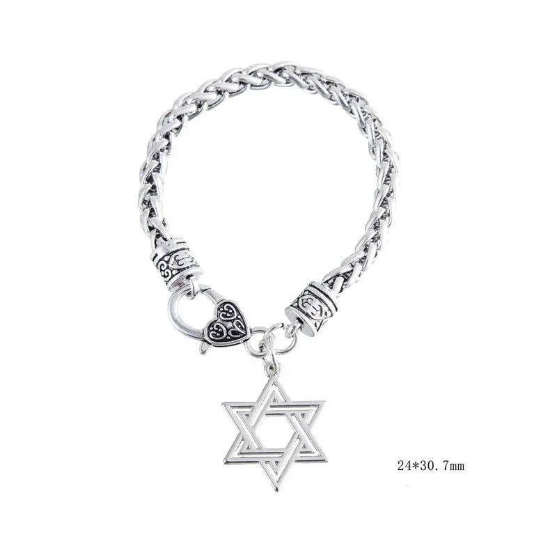 Cuban bracelet with the symbolic Jewish Star of David