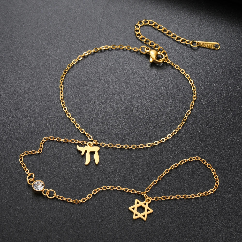 Hand and finger bracelet with Chai, Star of David and Hamsa protective Jewish pendants Chai gold