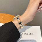 Replacement band for Apple Watch - clover design gold