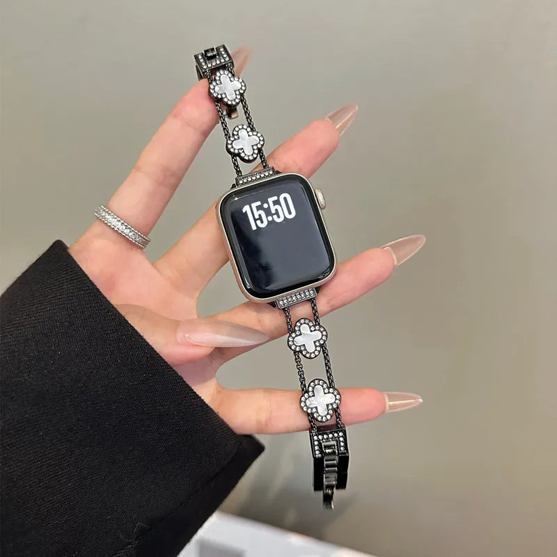 Replacement band for Apple Watch - clover design black
