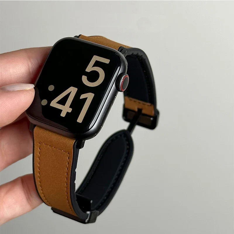 Replacement strap for Apple Watch in leather