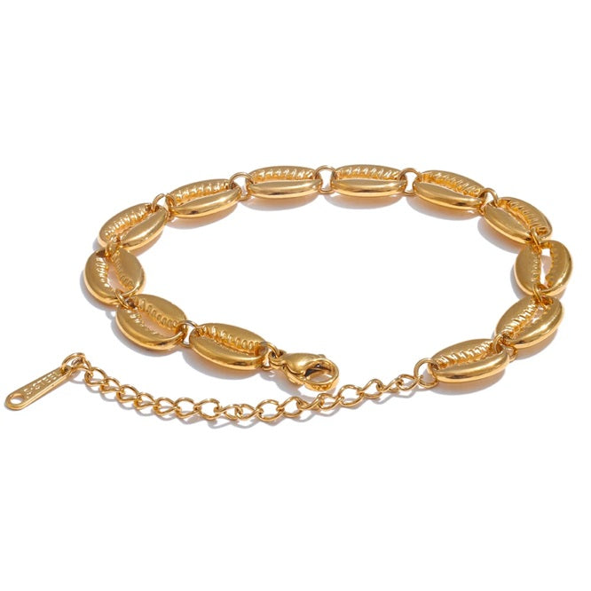 Gold-plated cowrie shell bracelet
