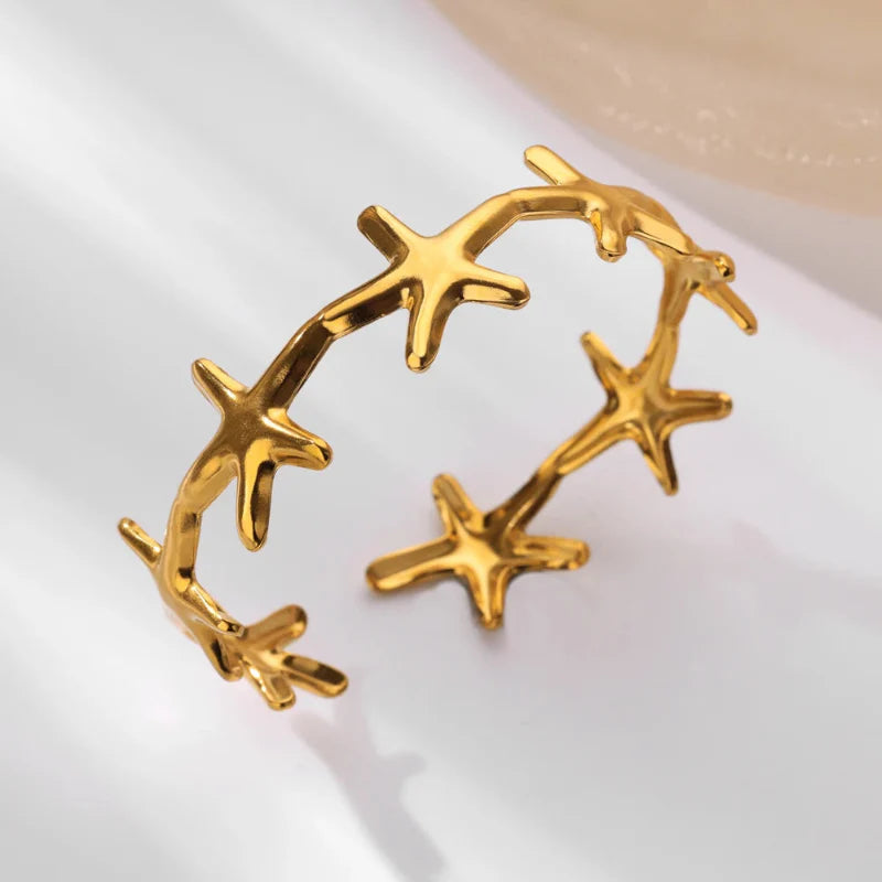 Elegant Bracelet Shells Starfish and Scallop Starfish Gold