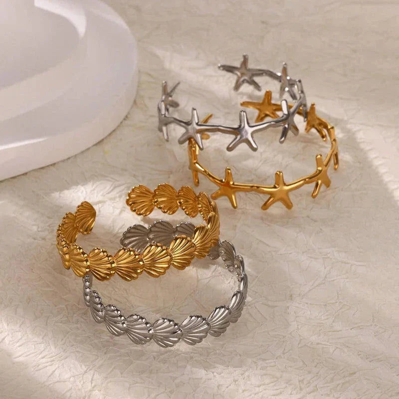 Elegant Bracelet Shells Starfish and Scallop Silver