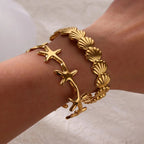 Elegant Bracelet Shells Starfish and Scallop Gold