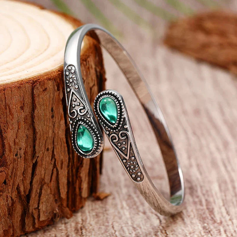 Elegant Green Ethnic Style Bracelet