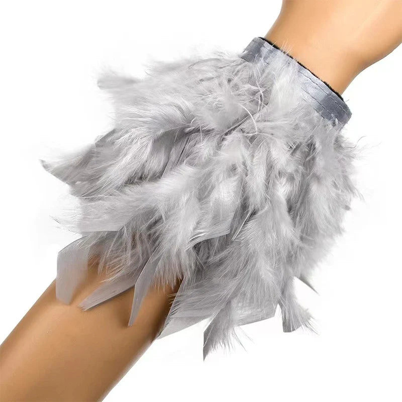 Gray vaporous pink feather bracelet