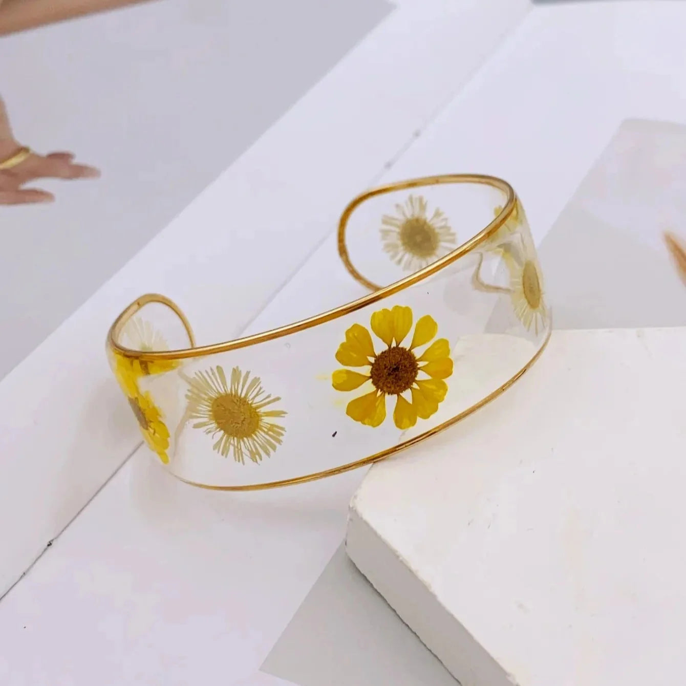 Transparent Resin Flower ID Bracelet Yellow b