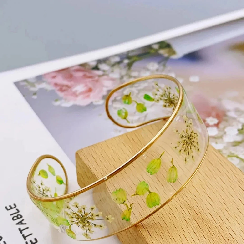 Transparent Resin Flower ID Bracelet Green a