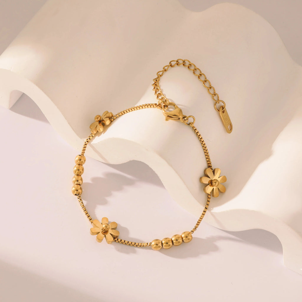 Daisy Flower ID Bracelet
