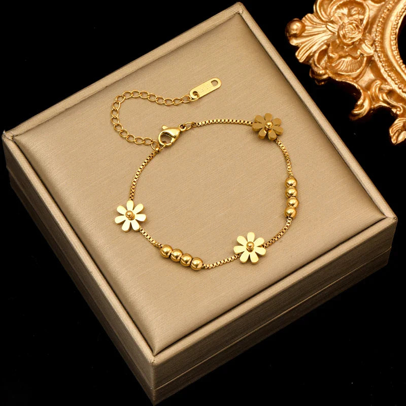 Daisy Flower ID Bracelet