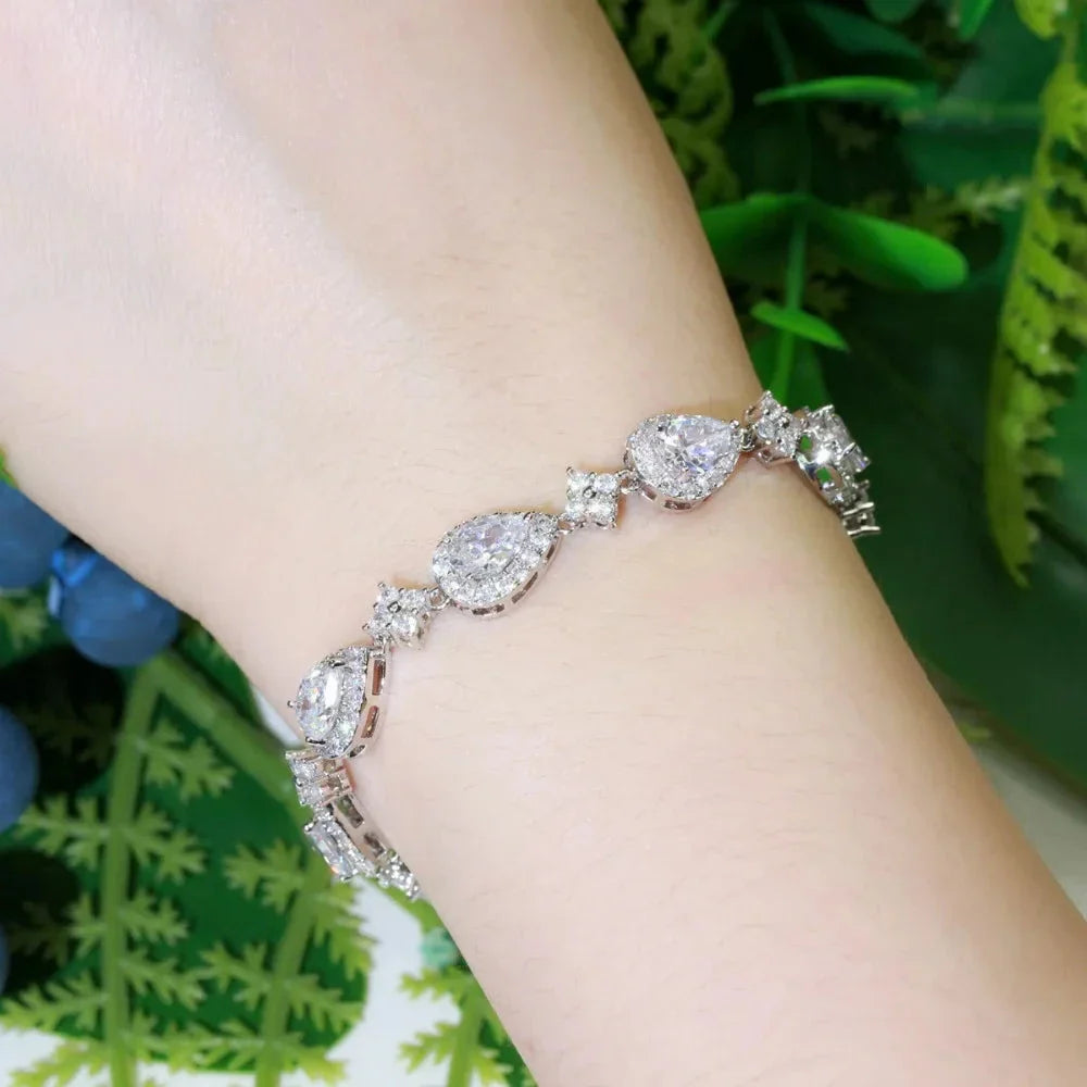 Water Drop Bracelet in Silver Zircon