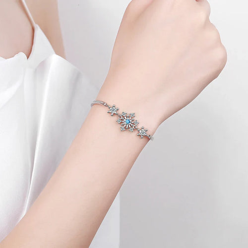 Winter Snowflake Chain Bracelet for Women Silver