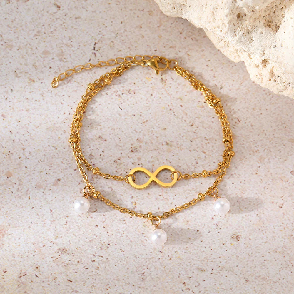 Infinity Pearl Bracelet gold